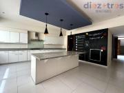 CASA EN VENTA JARDINES DEL PEDREGAL, CON JARDÍN, ÁLVARO...