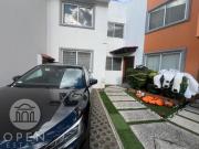 Casa en venta junto las Arboledas, en Condominio Horizontal