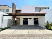 Casa en venta / Jurica / Ubicacion