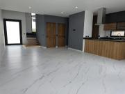 Casa en Venta Juriquilla, Estudio y/o Sala de Tv, Roof...
