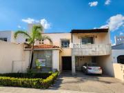 CASA EN VENTA, JURIQUILLA, QRO
