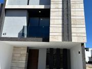 Casa en Venta – “La Antigua Cementera”