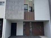 ? Casa en Venta – La Antigua Cementera, Puebla