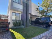 CASA EN VENTA LA CAMPIÑA