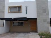 CASA EN VENTA La Condesa, Querétaro