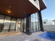 CASA EN VENTA – LA HERRADURA