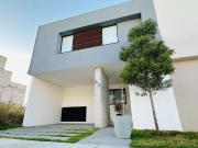 Casa en Venta La Herradura