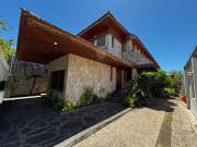 CASA EN VENTA LA LOMA LA PLATA 4 DORMITORIOS