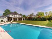 CASA EN VENTA LA LOMADA DE PILAR