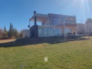 Casa en Venta La Península Mari Menuco