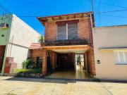 CASA EN VENTA LA PLATA