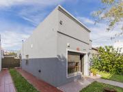 CASA EN VENTA LA PLATA 2 DORMITORIOS