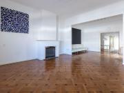 CASA EN VENTA LA PLATA 2 DORMITORIOS COCHERA
