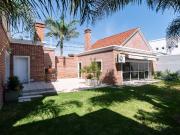 CASA EN VENTA LA PLATA 3 DORMITORIOS