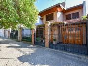 CASA EN VENTA LA PLATA 4 DORMITORIOS