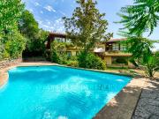 Casa en venta La Reina, pasaje cerrado