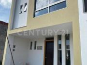 Casa en Venta La RUA Residencial, Tlajomulco