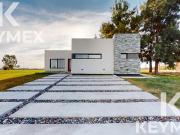 CASA EN VENTA LA VICTORIA POLO CLUB