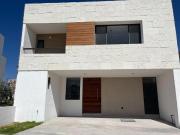 CASA CALIFORNIA LA VISTA RESIDENCIAL