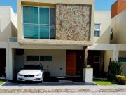 CASA EN VENTA LA VISTA RESIDENCIAL QRO