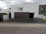 VENTA DE CASA EN LAGO DE CHAPALA 132, CUMBRES DEL LAGO,...