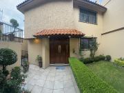 Casa en Venta Las Arboledas, en calle cerrada con acceso...