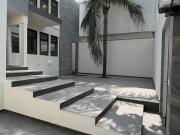 CASA EN VENTA LAS BRISAS 1er SECTOR | ZONA SUR