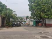 Casa en venta Las Clavellinas Valencia Nicolina Mottola...