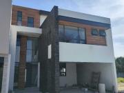 Casa en Venta Las Esmeraldas Residencial Carretera Nacional