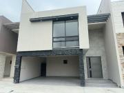 CASA EN VENTA LAS ESMERALDAS RESIDENCIAL SANTIAGO N. L