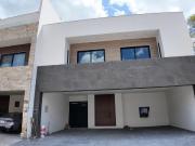 Casa en Venta Las Esmeraldas Residencial Santiago, N.L
