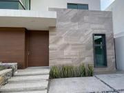 Casa en venta lista para estrenar