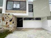 casa en venta paseo del parque tres Marías