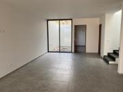Casa en Venta. Lomalta Tres Marías. Habitación con Baño...