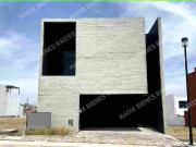 CASA EN VENTA LOMAS 11 PUEBLA