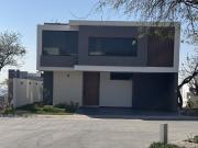 CASA EN VENTA LOMAS 4 EL MOLINO