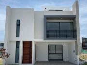 CASA EN FRACCIONAMIENTO EN VENTA EN SANTA CLARA OCOYUCAN...