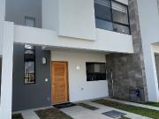 CASA EN VENTA LOMAS DE ANGELÓPOLIS lll RECAMARA EN...