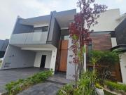CASA EN VENTA LOMAS DE ANGELÓPOLIS II, ZONA CASCATTA,...