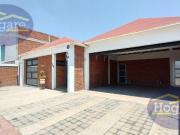 CASA EN VENTA LOMAS DE COMANJILLA AMUEBLADA LEON GTO