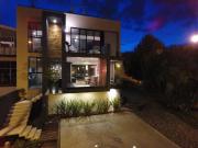 CASA EN VENTA LOMAS DE GRAN JARDIN LEON GUANAJUATO ZONA...