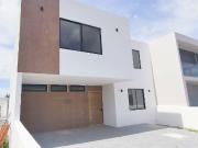 CASA EN VENTA LOMAS DE JURIQUILLA, QUERÉTARO