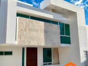 Casa en Venta Lomas de Juriquilla Rec. Planta baja