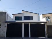 Casa en Venta Lomas de Qro, Plaza de Toros, Terreno 161 m2
