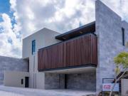 CASA EN VENTA LOMAS DEL CAMPANARIO
