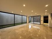 Casa en Venta, Lomas del Campanario Norte