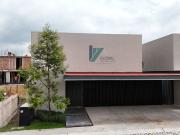 Casa en Venta Lomas del Campanario Norte