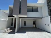 Casa en venta Lomas del dorado