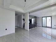 Casa en venta. Lomas del Dorado