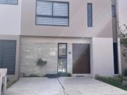 Casa en Venta Lomas del Marques Casa en Venta Lomas del Marques